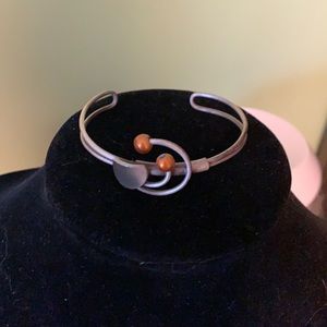 2/25 🧡 Contemporary cuff with orange beads